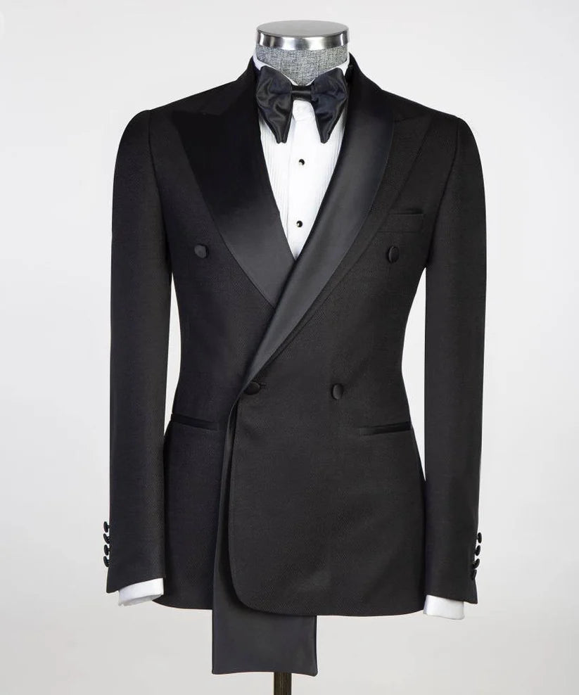 Shawl Design Satin Lapel Tuxedo