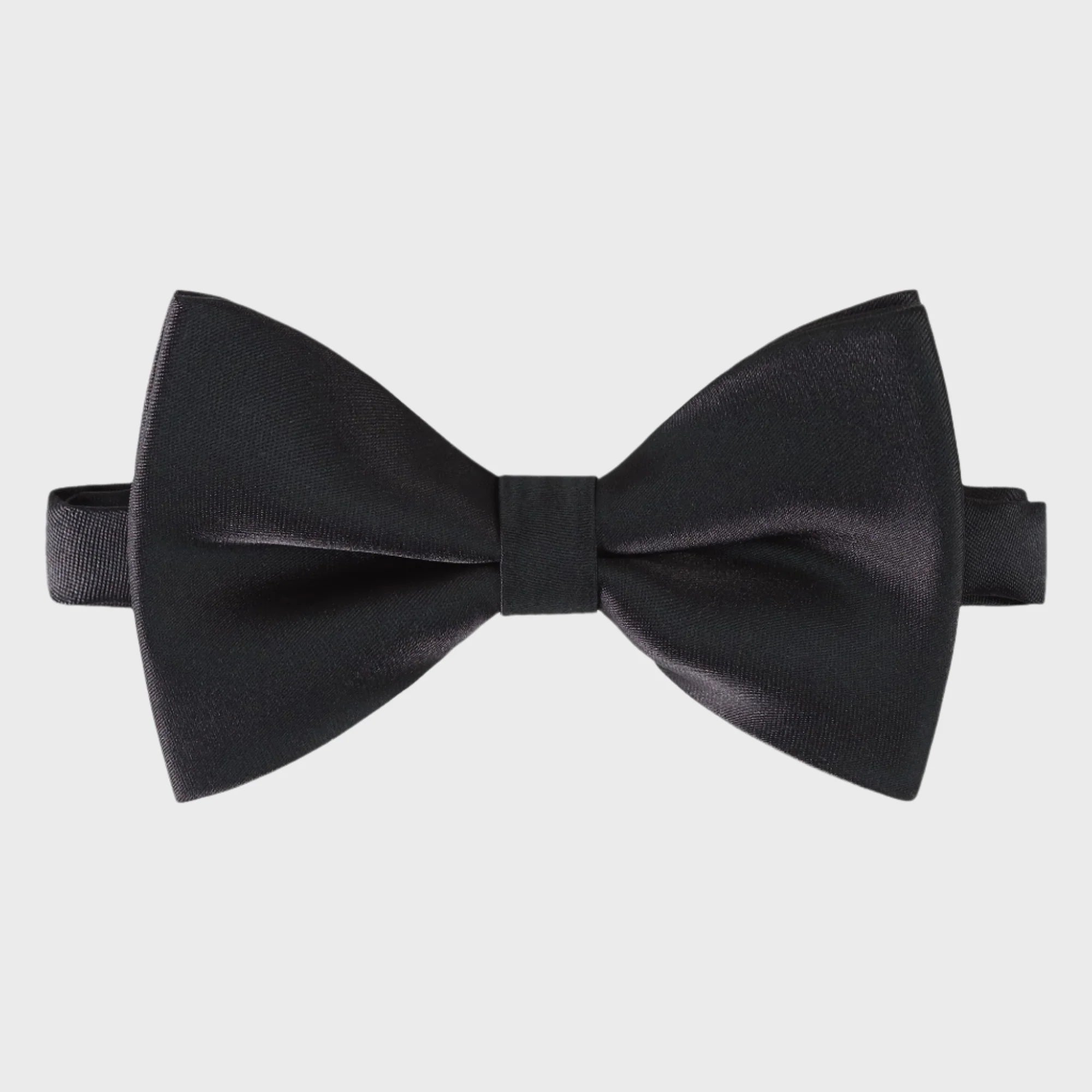 Classic Black Smooth Bow Tie